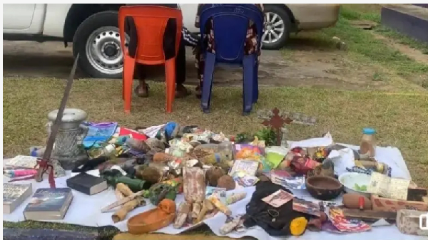 Police parade di two suspects wey say dem be pastors for Police Headquarters, Port Harcourt