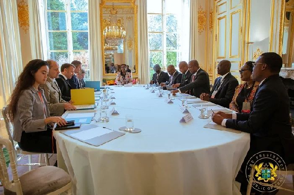 President Mahama (fourth from right) and Ghana's delegation at a meeting
