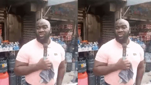 Cyborg was seen delivering a sermon as curious passersby gathered around him