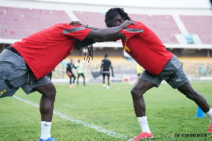 Mohammed Salisu (L) training with Gideon Mensah (R)