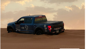 The Vehicle Got Stacked During The Journey On The Red Desert .png