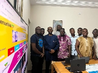 Ismail Akwei with some Togolese journalists who participated in the workshop