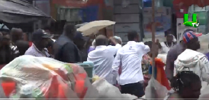 Bawumia In The Rain Campaigning .png