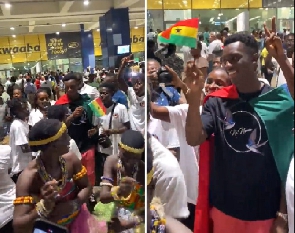 Eddie Nketiah arrived to a dance party at Terminal 3 of KIA in Accra