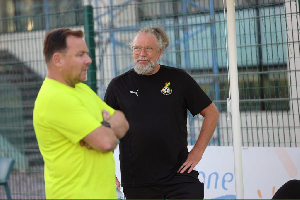 New Black Queens assistant coach Pierre Persson (R)