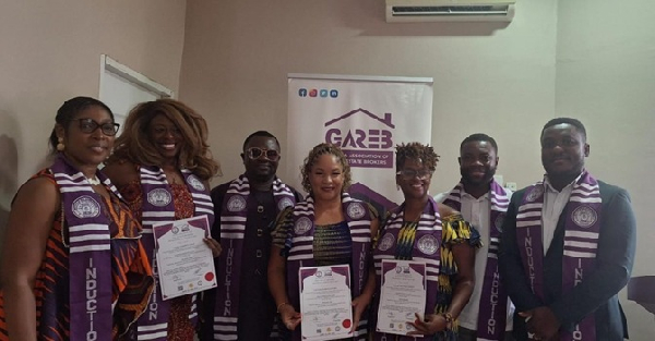 A photo of some inductees