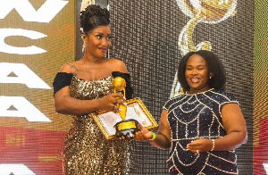 Nathalia Andoh receiving her award