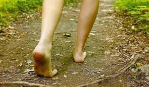 Benefits of walking barefoot