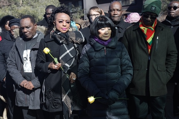 Toronto Mayor Olivia Chow (middle) with some executive members of GCAO at the vigil