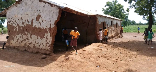 Students studying under deplorable conditions