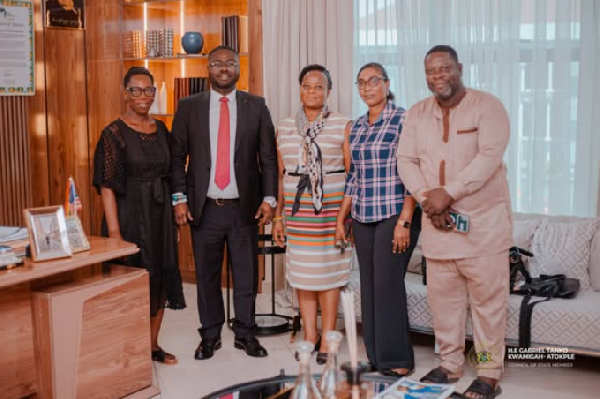 Gabriel Tanko Kwamigah-Atokple [2nd from L] with some members of the association