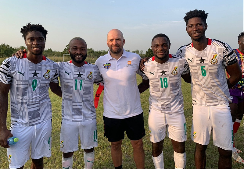 Slavko Matic with some of his players who were in the CHAN team