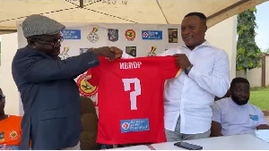 (L) General Manager of Okwahu United, Nana Kwame Dankwah (L) General Manager of Okwahu United, Nana Kwame Dankwah