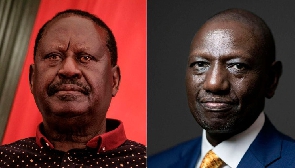Raila Odinga (L), the leader of the Kenyan opposition, and Kenya's President William Ruto