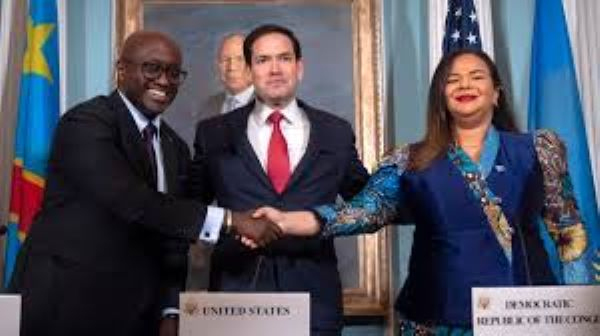 US Secretary of State Marco Rubio is photographed with Rwanda's Foreign Minister Olivier Nduhungireh