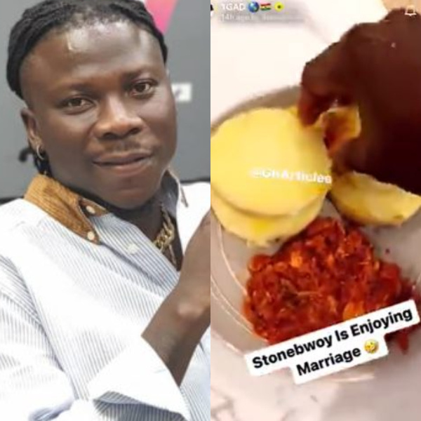 Stonebwoy eating the meal his wife made
