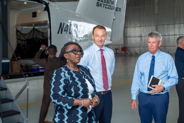 Abla Dzifa Gomashie (L) among some of the Air Force officials
