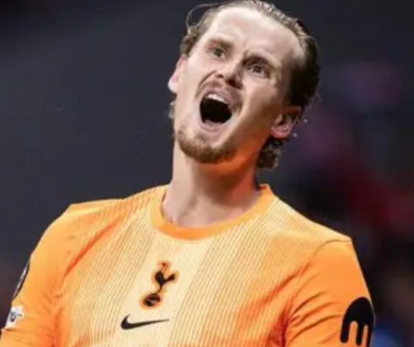 Antonin Kinsky is a Tottenham goalkeeper