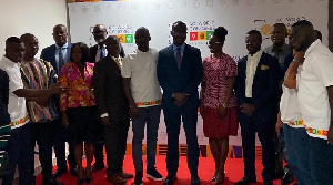 Dr Zakariah Mumuni Among Other Dignitaries In A Photograph