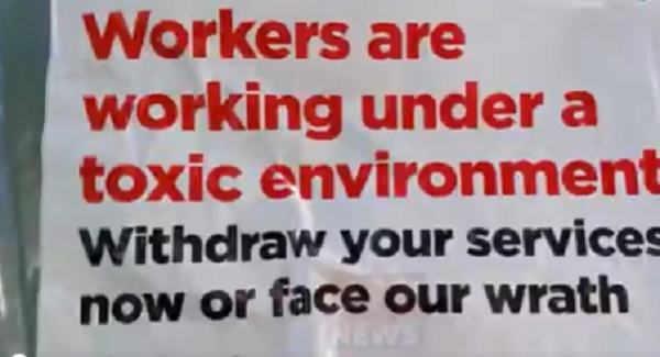 A screenshot of a message sighted in the video