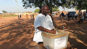 Vice President Bawumia casts his vote