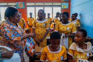 First Lady Lordina Mahama enganged some of the students on their studies