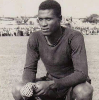Goalkeeper Robert Mensah