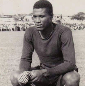 Goalkeeper Robert Mensah