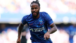 Raheem Sterling leaves Chelsea by mutual consent