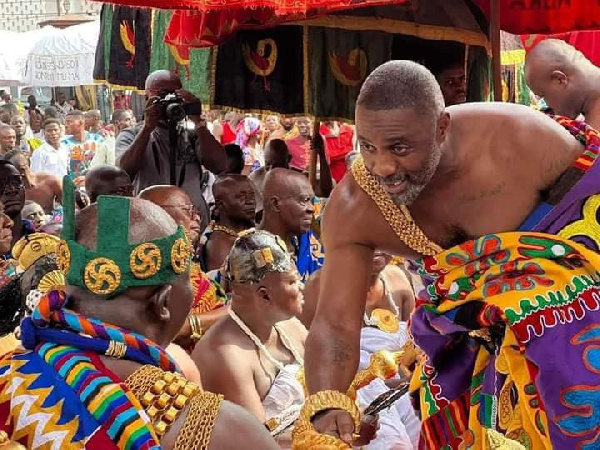 Idris Elba greeting Otumfuo Osei Tutu