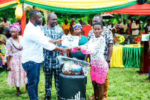 Kade MP supports over 300 newly admitted SHS students