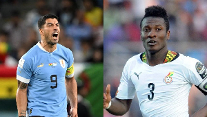 Suarez (L) and Asamoah Gyan (R) played against each other in the 2010 World Cup quarter final