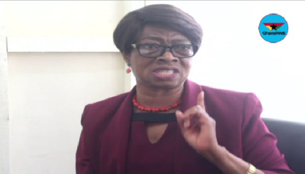 Video flashback: Lack of toilets - Magistrate uses chamber pot in her office