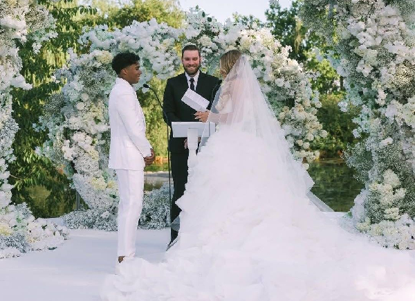 Endrick has tied the knot with his model girlfriend Gabriely Miranda