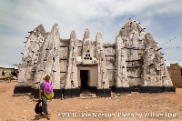 The Mud Mosque in Bole before the collapse