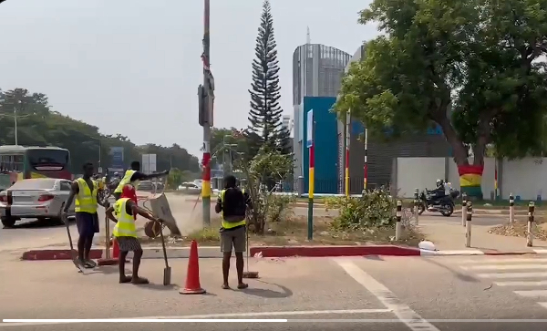 Some Zoomlion workers cleaning up the city