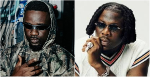 Sarkodie (L)  has responded to Stonebwoy (R) on social media