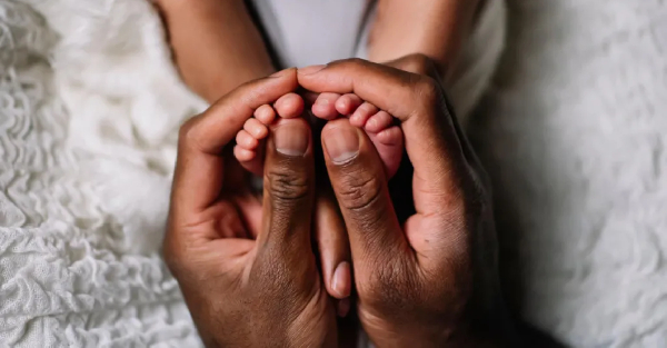 Under the current law, mothers are granted four months leave, while fathers receive just 10 days