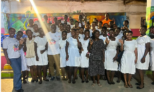 Some participants of the campaignnpose for a photo