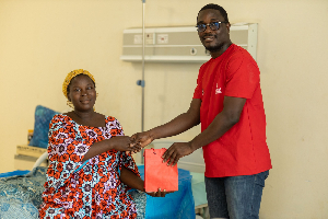 Zainab Issah receives a send-off package after Telecel Foundation cleared her medical bills