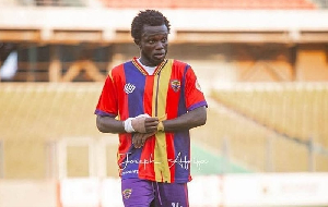 Mohammed Hussein confronted referee Reginald after his side's loss to Kotoko