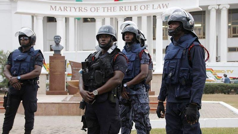 Police officers for Ghana Supreme Court premises