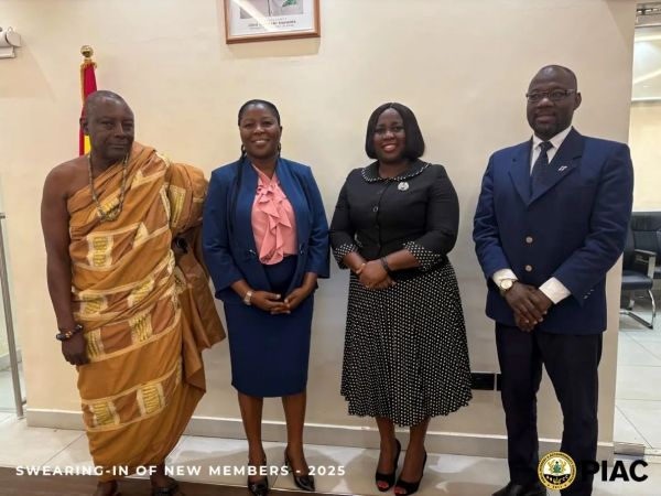 Newly sworn in PIAC members