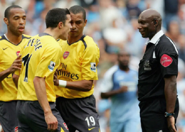 Retired referee Uriah Rennie