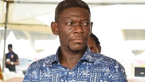 Ghanaians descend on Kumawood actor Agya Koo