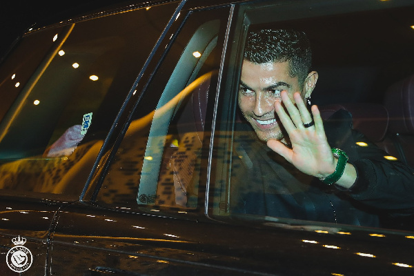 Ronaldo arrives in Riyadh to join Al Nassr