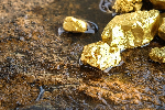 Gold leads Ghana's exports, earns more than cocoa and oil combined