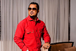 Van Vicker completes law degree