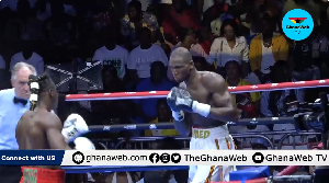 Abdula Ahmed (in white short) defeated his Nigerian oppoenent Obaro Eradaye