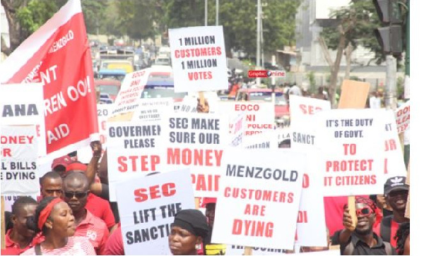 Menzgold  customers on rampage